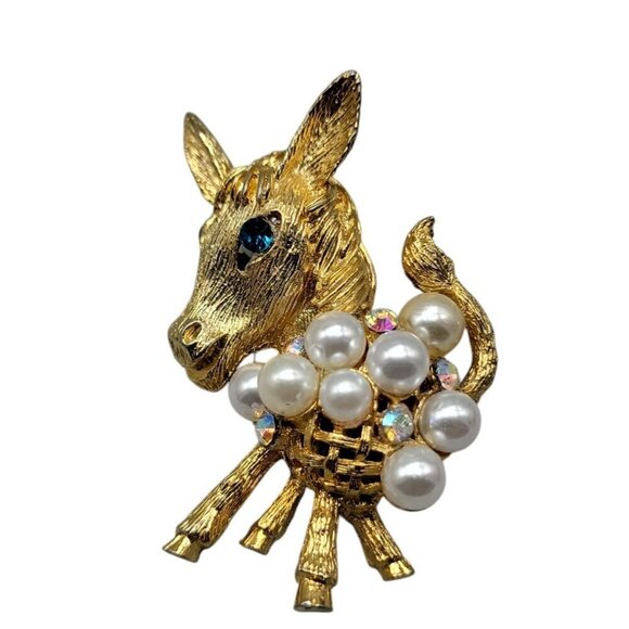 Donkey Brooch Faux Pearl & Aurora Borealis Rhinestone Gold Tone Setting - Picture 2 of 9